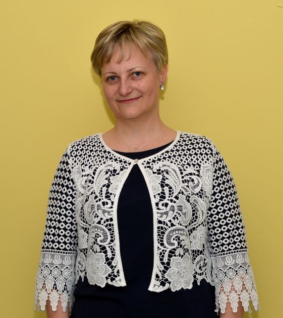 dr. Lidija HAMLER